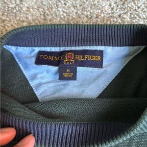 tommy hilfiger sweater, medium